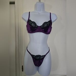 Purple Bra & Thong Lingerie Set [SMALL]